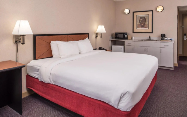 Hawthorne Inn and Conference Center