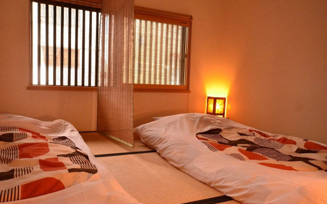 You En Me - Hostel