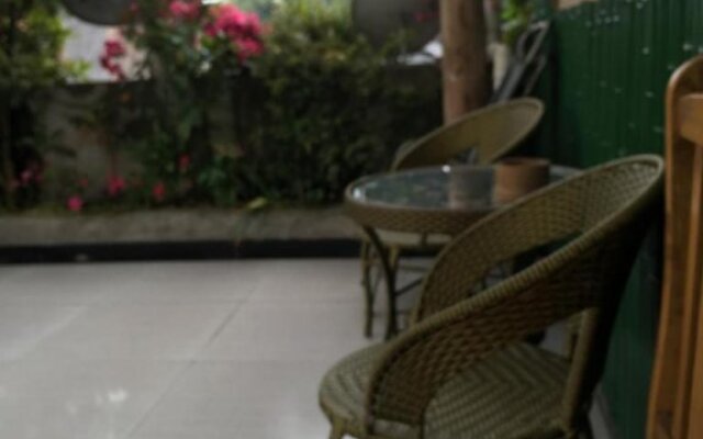 Ya'an Laojingfang Hostel