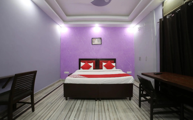 OYO 30385 Avyaan Residency