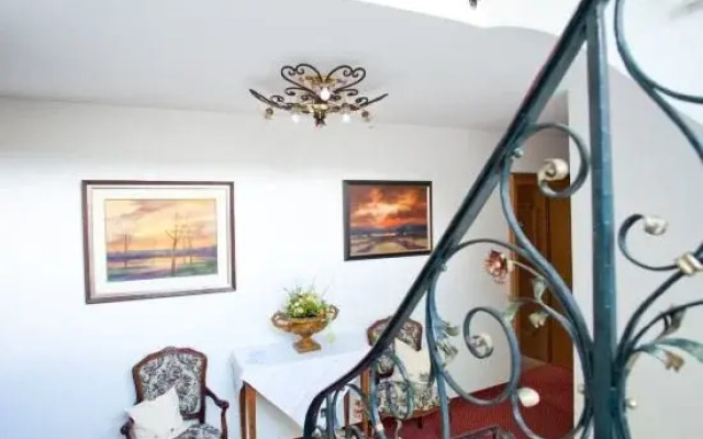 Zibert Hotel Garni