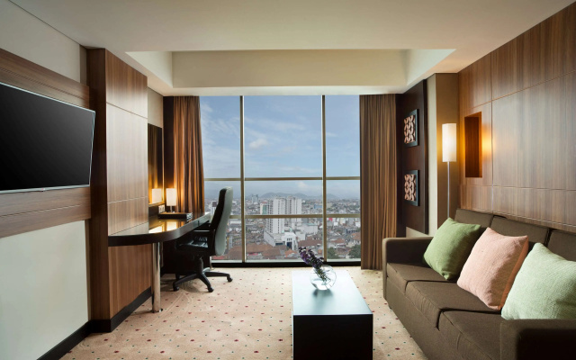 Best Western Premier La Grande Hotel