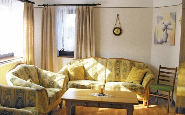 Beautiful Home in Schönberg With 4 Bedrooms and Wifi