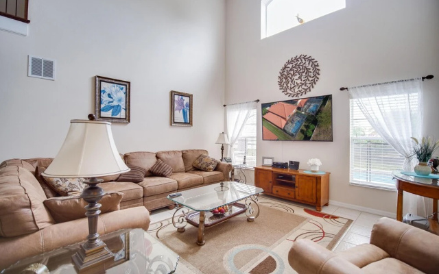 Enchanting Escape 5 Bedrooms