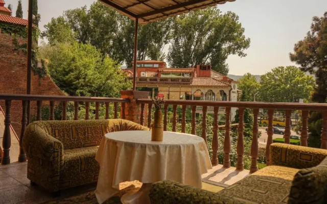 Lana Hostel
