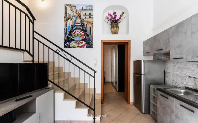 Ciuri Ciuri in Noto With 3 Bedrooms and 2 Bathrooms