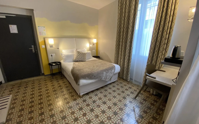 Majestic Hotel