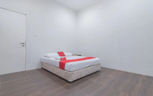 Idelansia Home Stay by RedDoorz