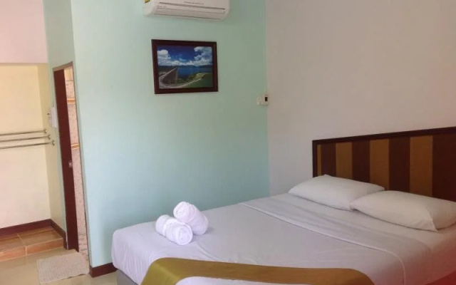 Romruen Resort