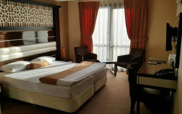 Hotel La Bella Soma