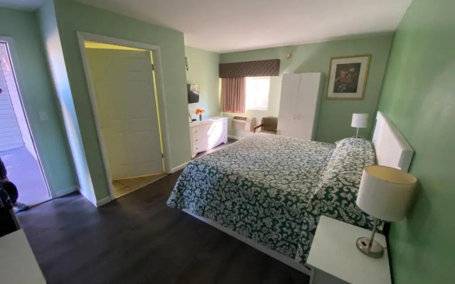 Town House Inn