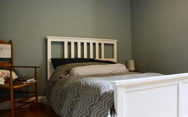 Refurbished Victorian Flat in City Centre