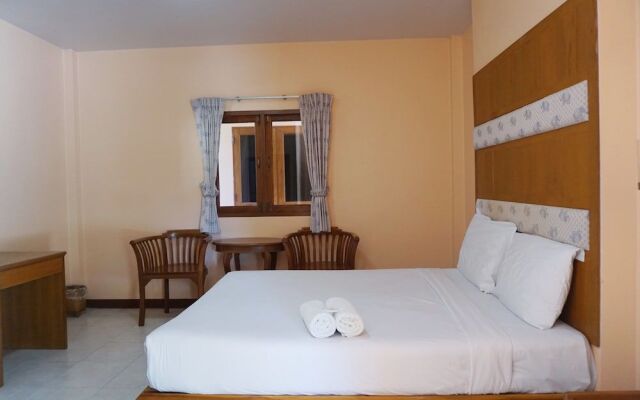 Hin Sai Resotel