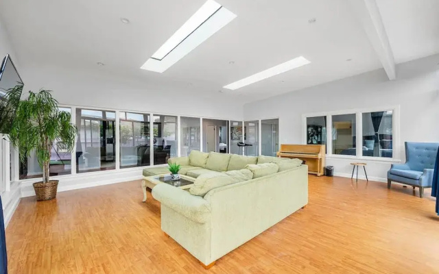 SFO Spacious Beautiful 3BR House