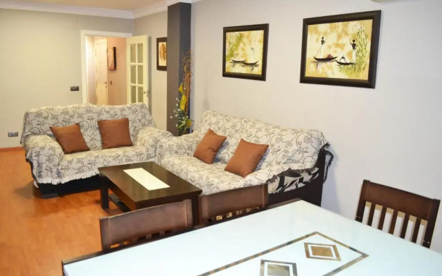 Apartamento acogedor, excelente ubicación, 10 min centro