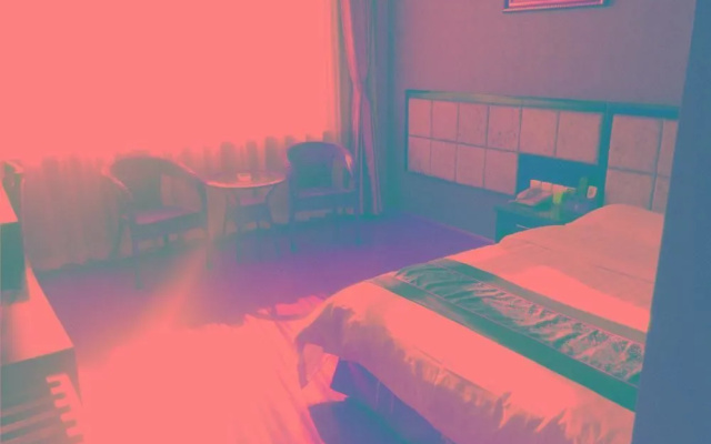 Evergreen hotel Qingdao (original xing fu lai business hotel)(青岛长荣酒店)