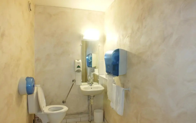Alpha Hotel