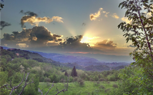 Le Case Della Buca Agriturismo ed Agricampeggio