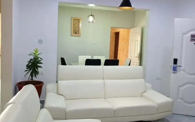Bott Apartment