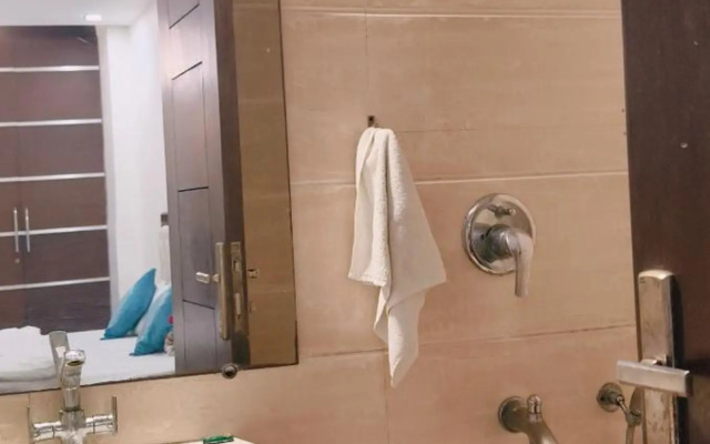 Luxurious 3Bhk Apartment!