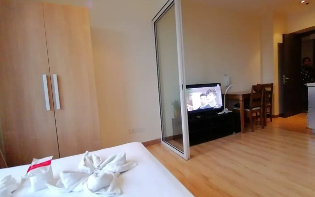 Happy Suites at Knightsbridge Res Makati