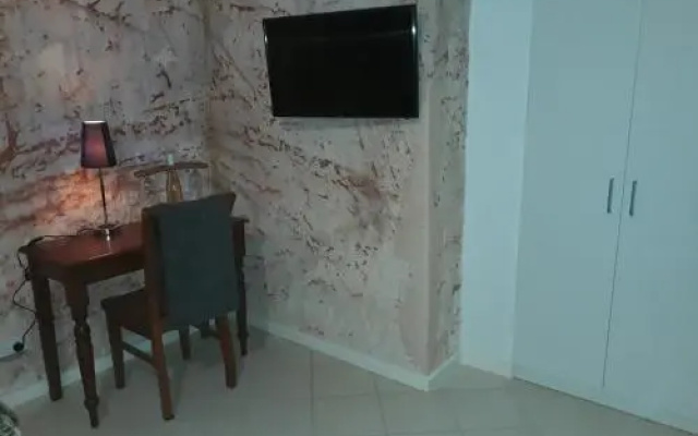 Desert Dwellers Underground B&B