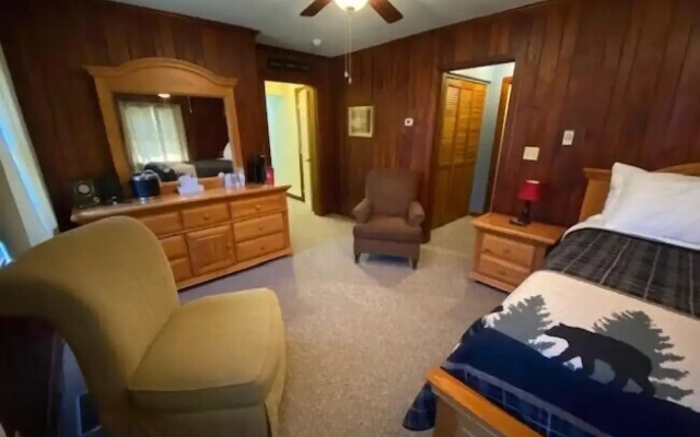 Foggy Mountain Lodge
