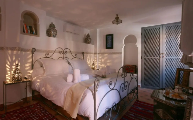 Palace Tinmel - Double Standard Room 2
