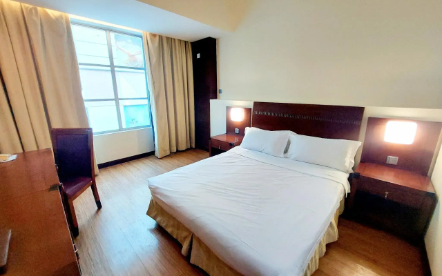Celyn Hotel