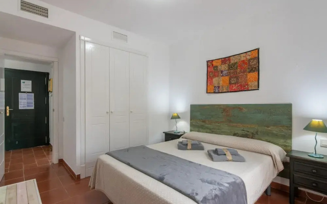 Golfside Apartment for 4 Guests