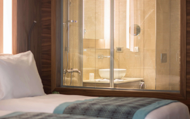 Radisson Blu M'Bamou Palace Hotel