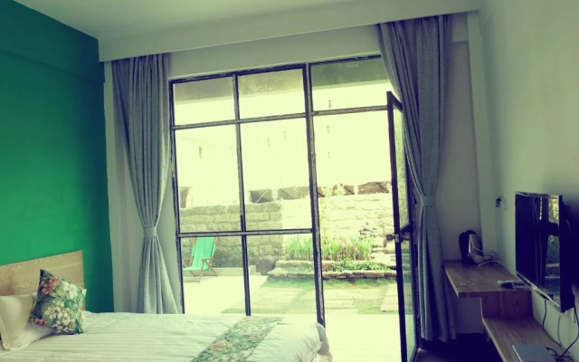 Weizhou Island Sunshine Hotel