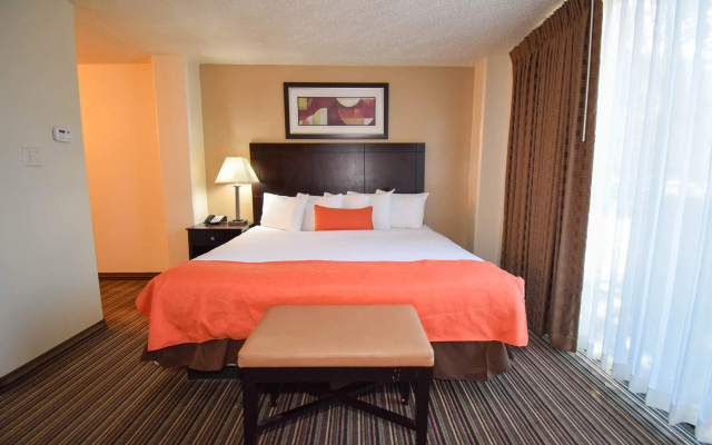 Hawthorn Suites By Wyndham Kingsland