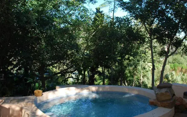 Makuti Lodge