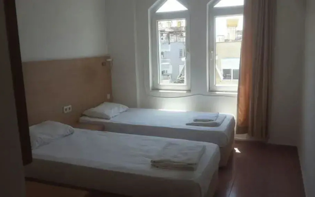 Lale Apartment Hotel