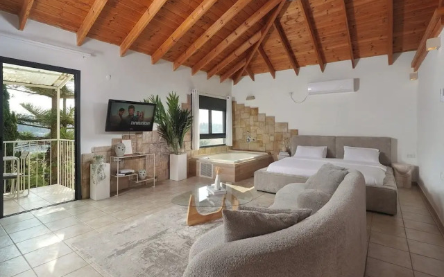 Forest View Villa