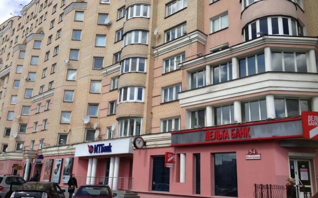 Апартаменты Classical Apartments - Minsk Минск вид на фасад