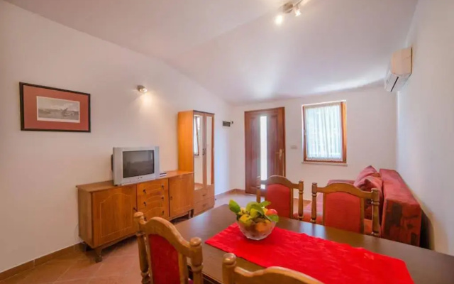 Apartments Pino 106