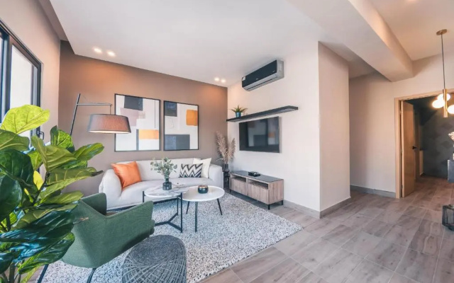 Fully Serviced Apartment at Regatta Living - 8B