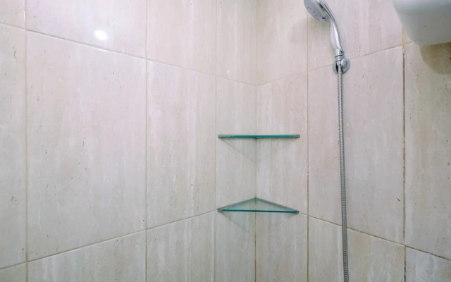 Modern Style Studio Apartment at Azalea Suites with City View