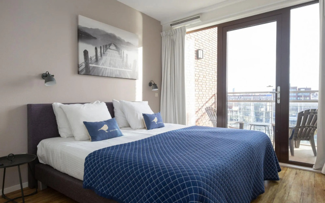 Apartment in Netherlands With Marina View