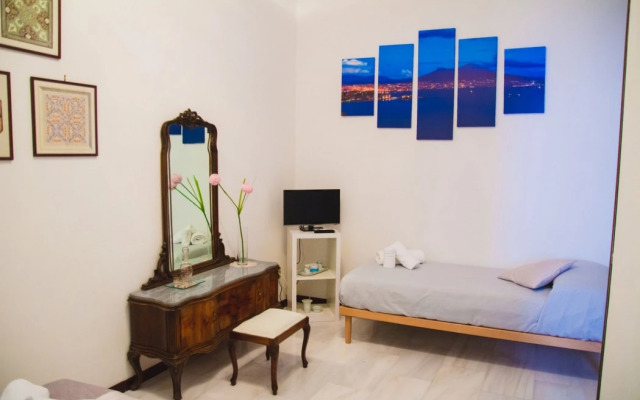 Sweet Rooms in Easy House
