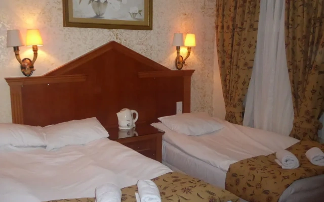 K Royal Hotel Old City