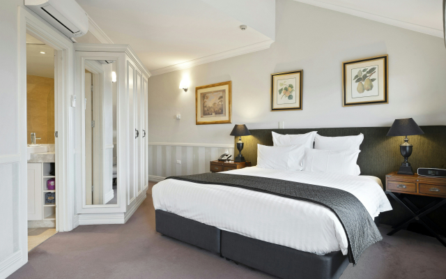 Echoes Boutique Hotel and Restaurant