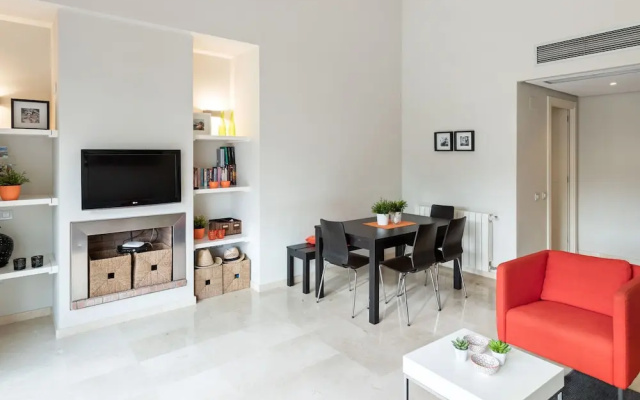 Classy Holiday Home in Orihuela With Garden