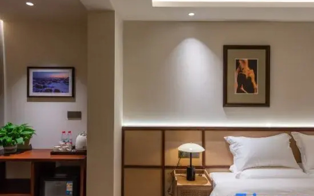 Your I Inn