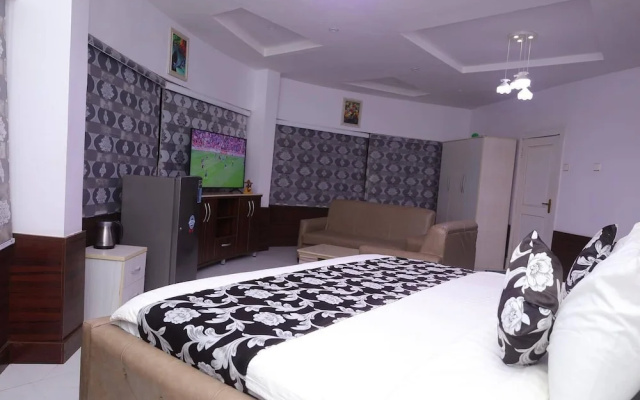 Amazing luxury 2 bedroom apartment VI
