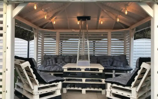 Holiday Home Near Lake Jamno and Beach