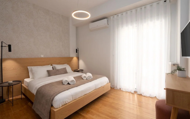 Deluxe 4 Bedrooms Apartment in Athens Center