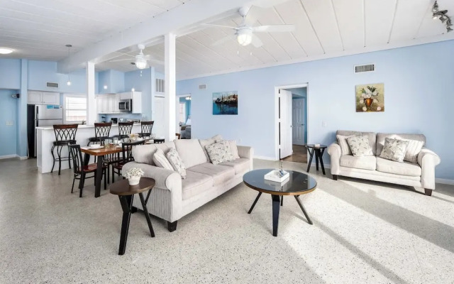Coconut Beach House A